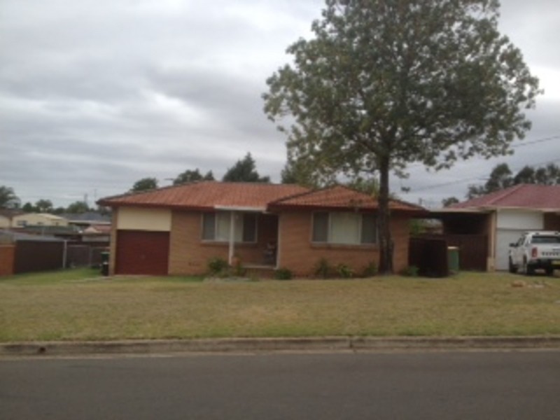20 Jensen St, Colyton NSW 2760