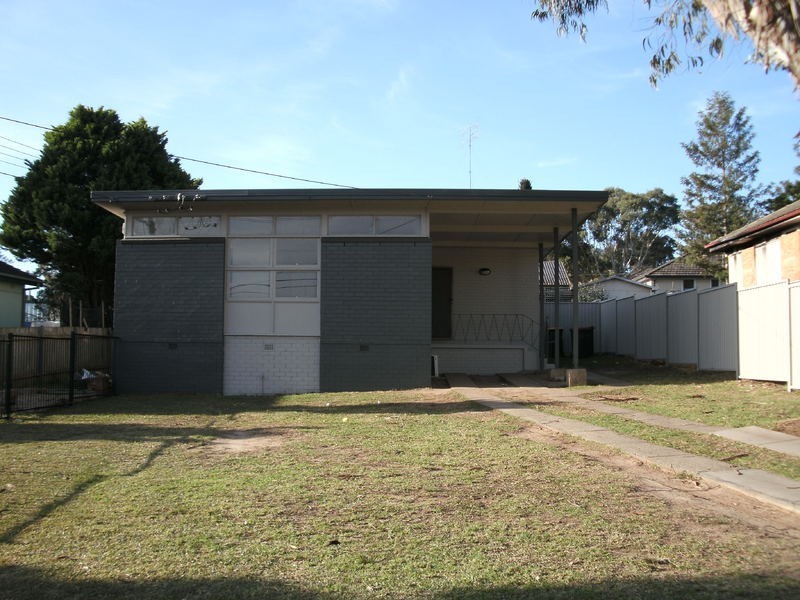 33 Ellsworth Drive, Tregear NSW 2770
