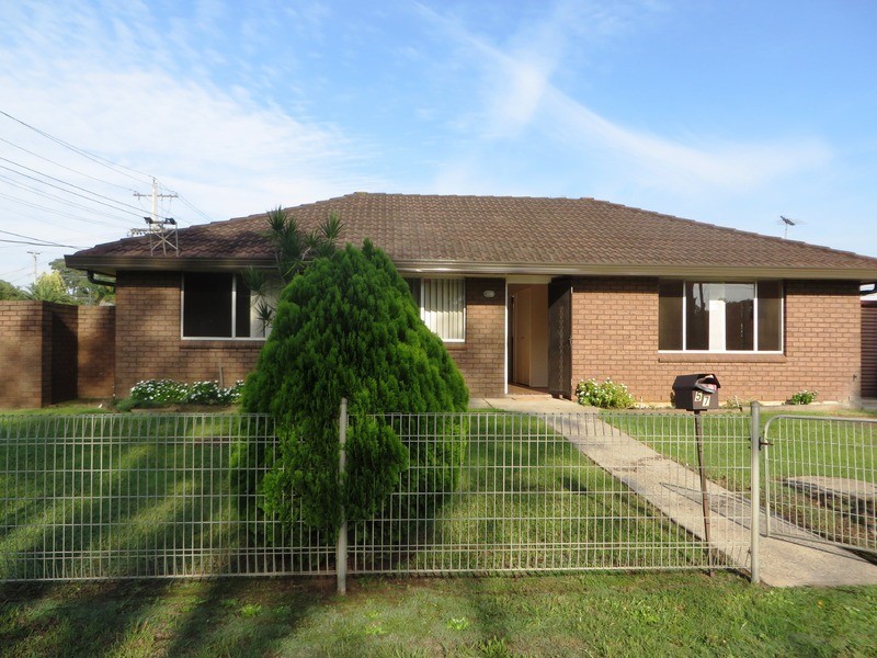 57 Roper, Colyton NSW 2760