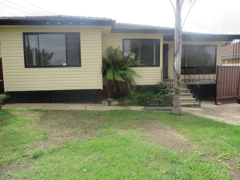 23  Park Rd, Kingswood NSW 2747