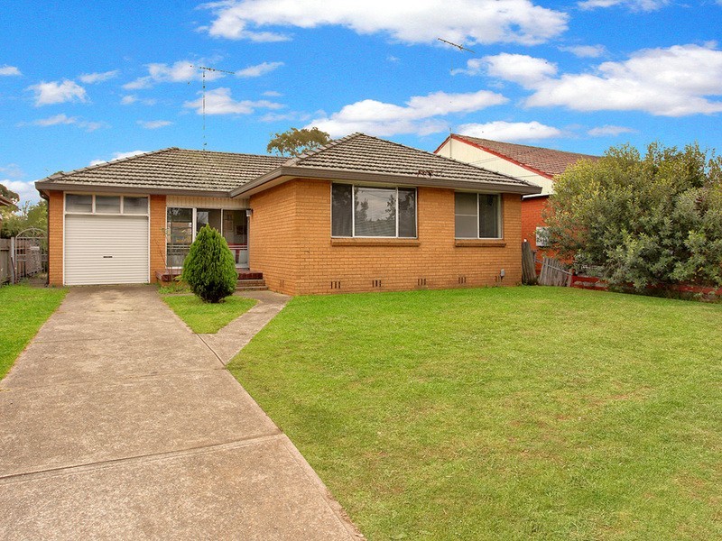 18 Glossop Street, St Marys NSW 2760