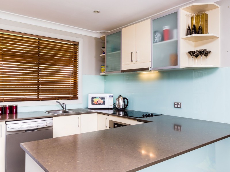 9 McCabe Place, St Clair NSW 2759