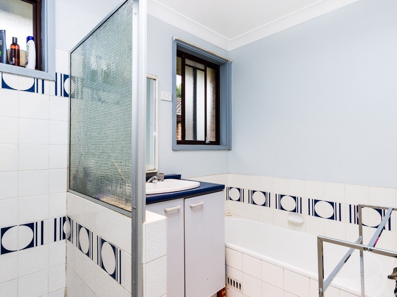 9 McCabe Place, St Clair NSW 2759