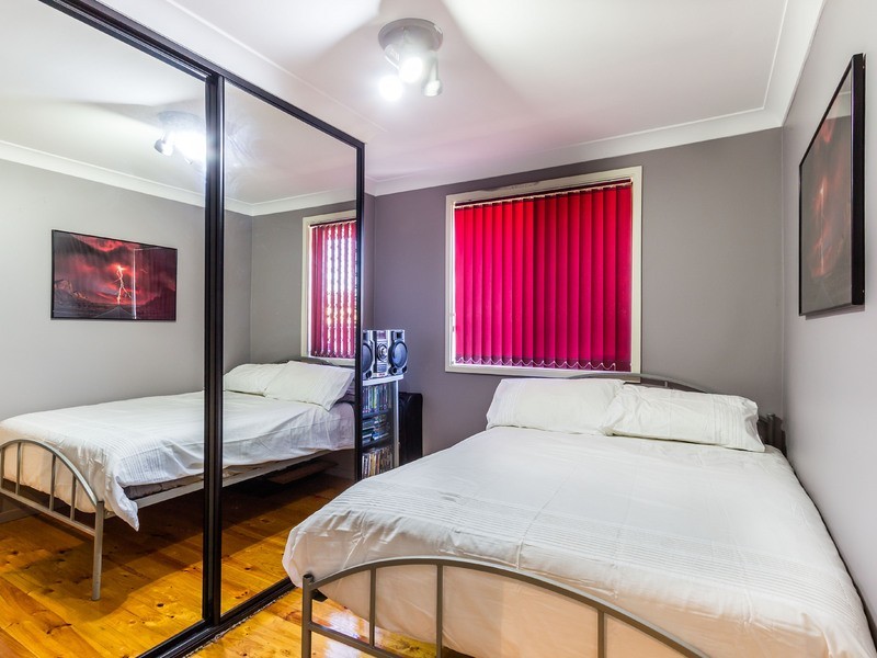 3 Dove Place, St Clair NSW 2759