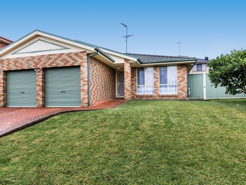 13 Penza Place, Quakers Hill NSW 2763