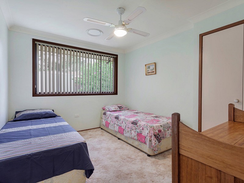 14 Pine Creek Circuit, St Clair NSW 2759