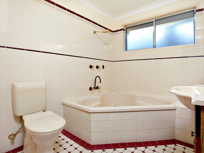 32 Blackwell Avenue, St Clair NSW 2759