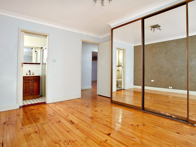 32 Blackwell Avenue, St Clair NSW 2759