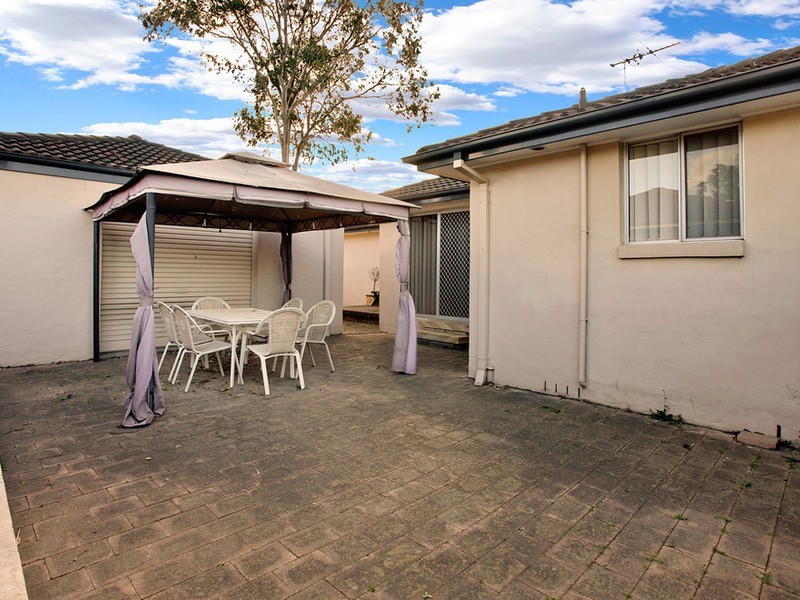 32 Blackwell Avenue, St Clair NSW 2759