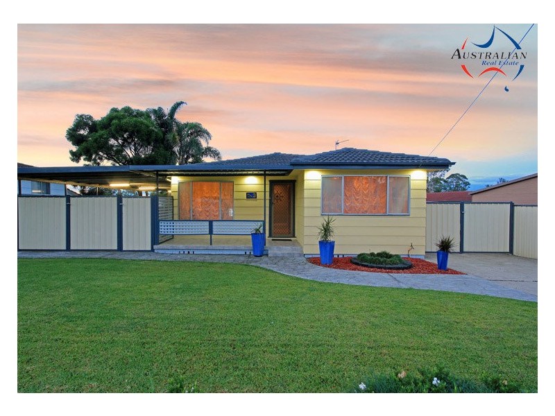 3 Onslow Street, St Clair NSW 2759