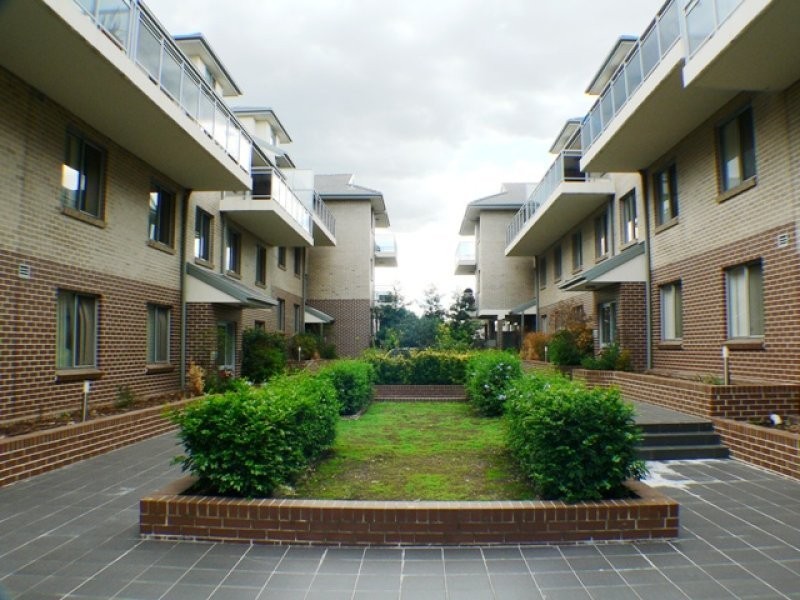 28/14-20 Parkes Avenue, Werrington NSW 2747