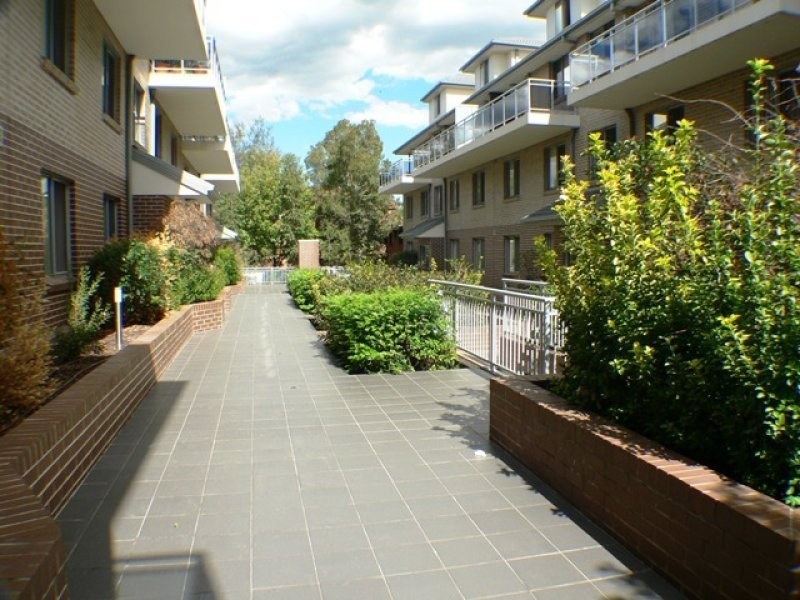 28/14-20 Parkes Avenue, Werrington NSW 2747
