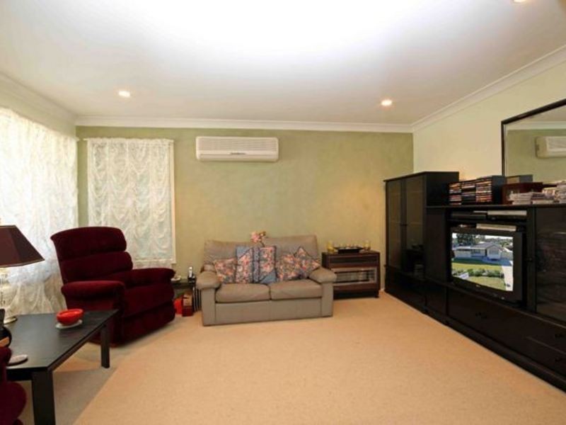 3 Onslow Street, St Clair NSW 2759