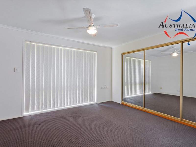 72 Pine Creek Circuit, St Clair NSW 2759