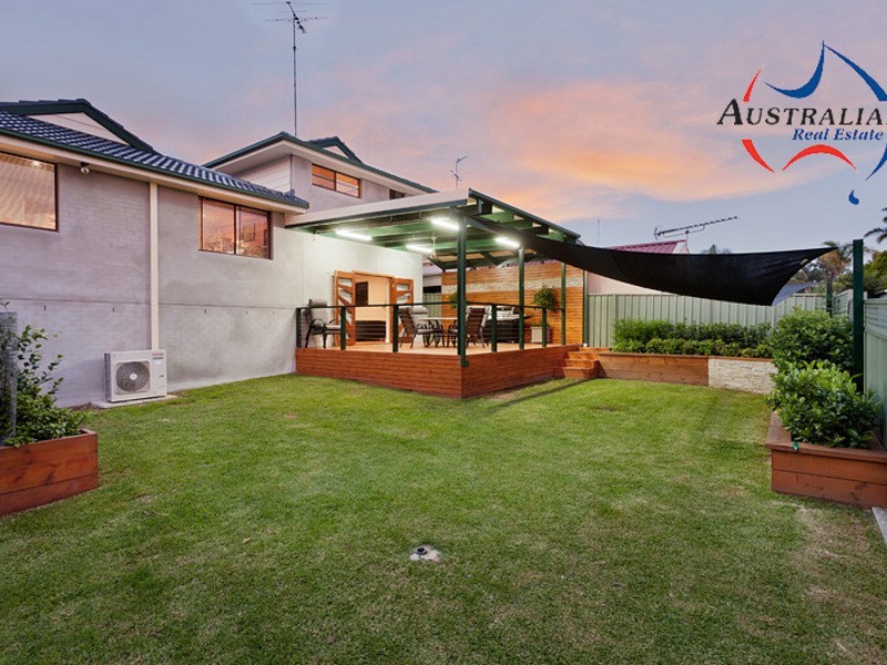 18 Strauss Road, St Clair NSW 2759