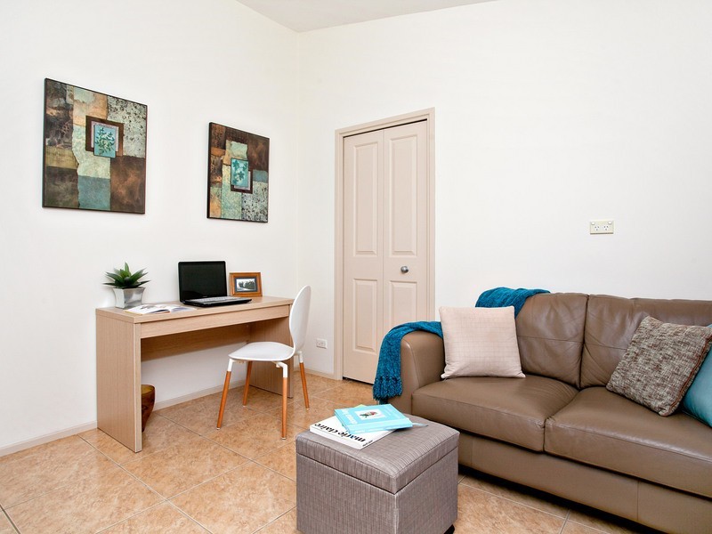 3 Solander Drive, St Clair NSW 2759