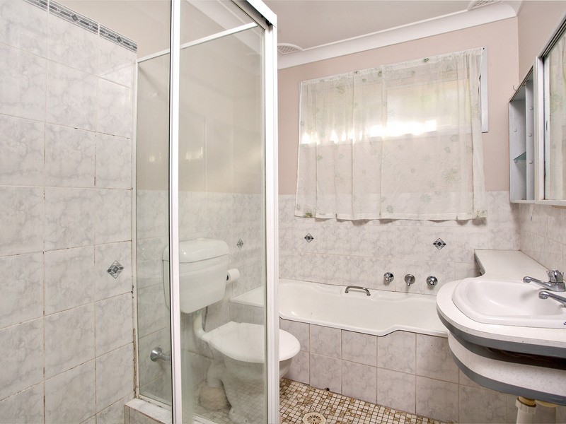 11 Jensen Street, Colyton NSW 2760