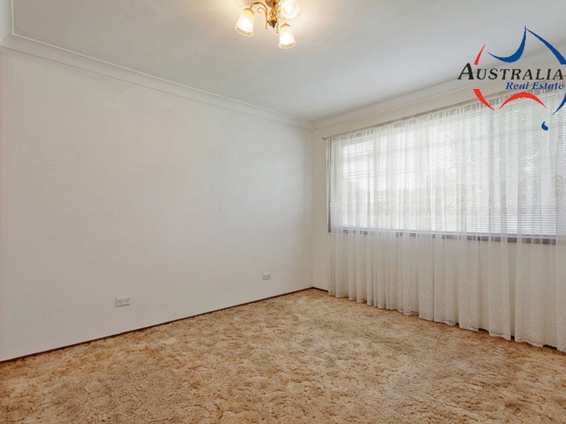 12 Danube Place, St Clair NSW 2759