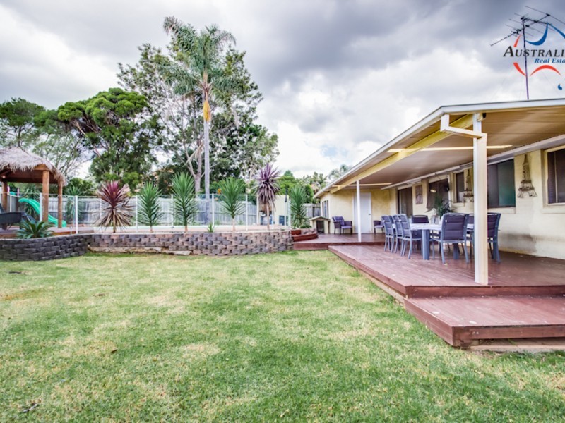 5 Dove Place, St Clair NSW 2759