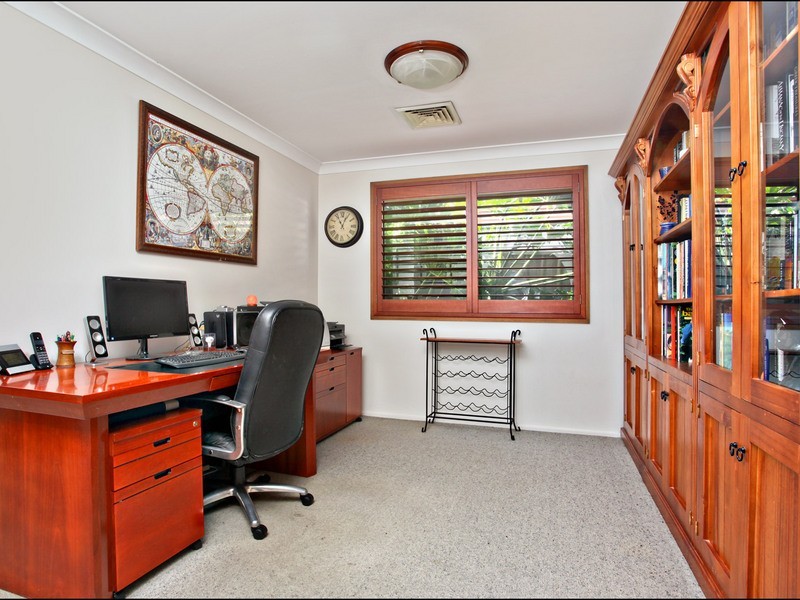 14 Tallwood Place, St Clair NSW 2759