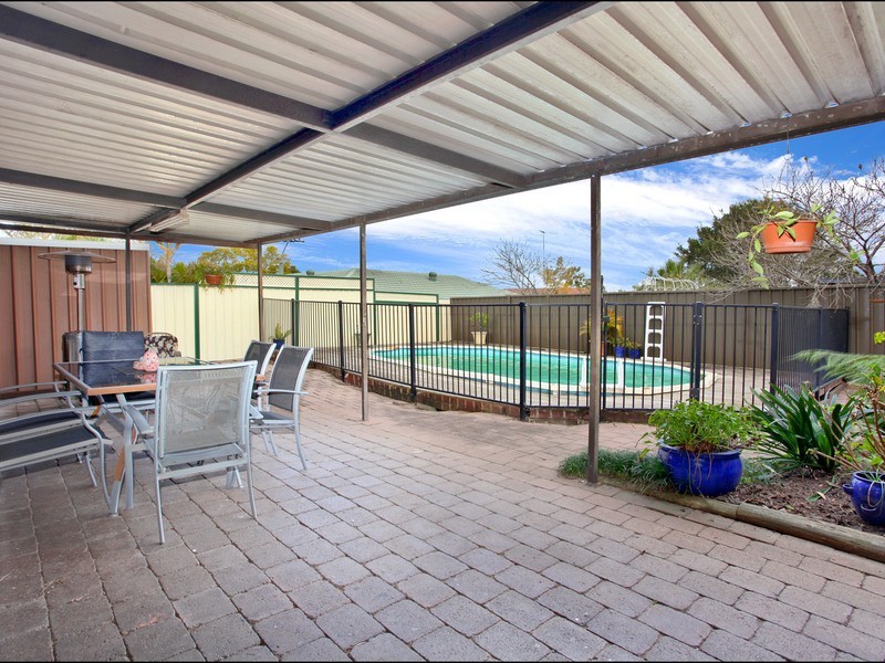 14 Tallwood Place, St Clair NSW 2759