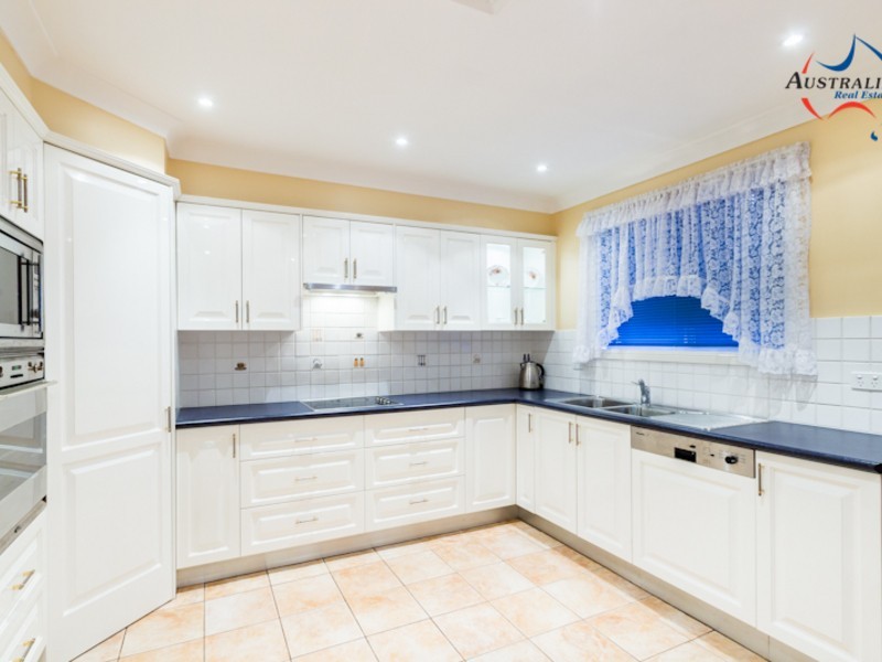 31 Honeyeater Place, Erskine Park NSW 2759