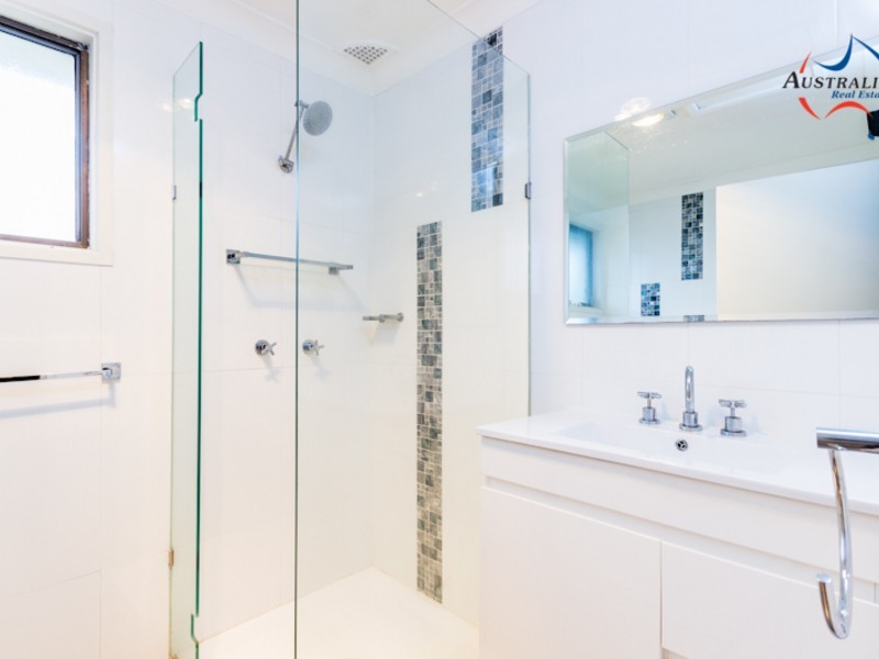 19 Hunter Street, St Clair NSW 2759