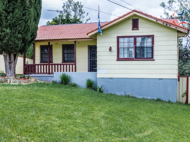 16 Maggadan Avenue, Tregear NSW 2770