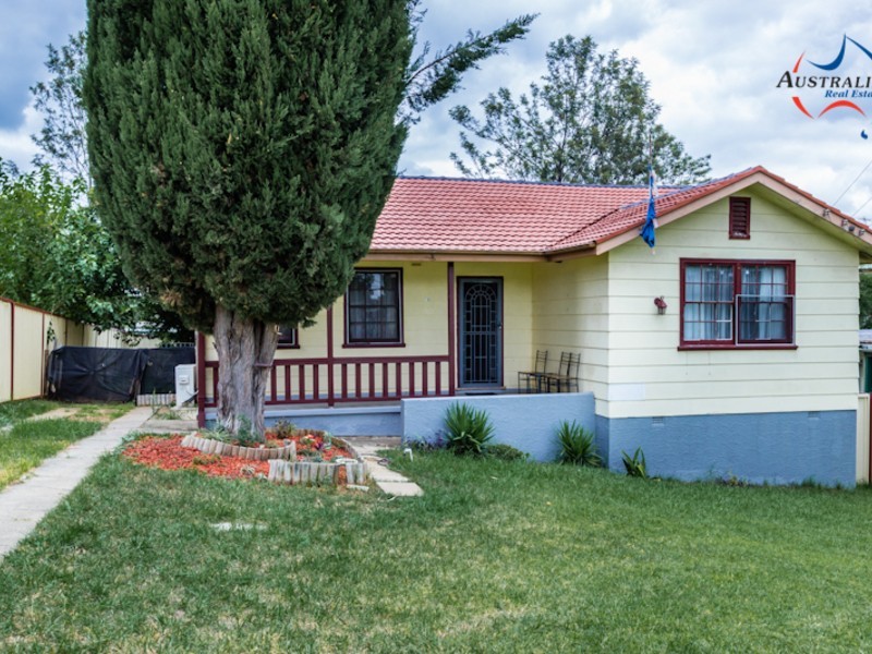 16 Maggadan Avenue, Tregear NSW 2770