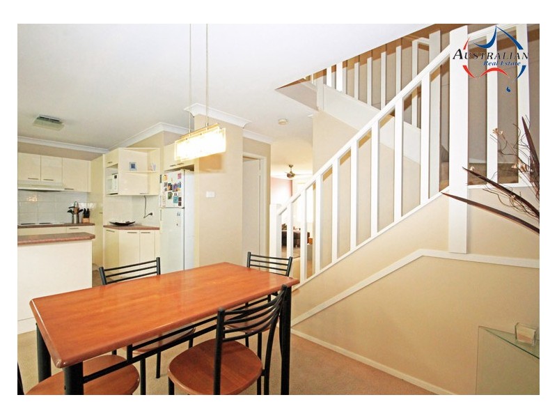 6/13  Atchison St, St Marys NSW 2760