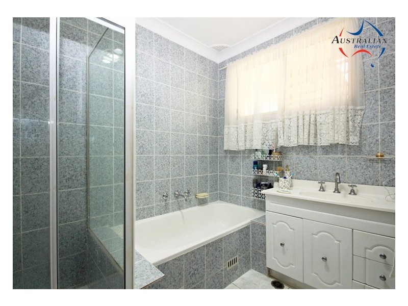 5 Bligh Court, St Clair NSW 2759