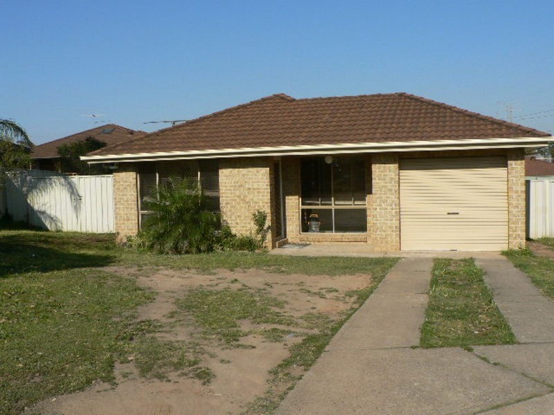 4 Regulus St, Erskine Park NSW 2759