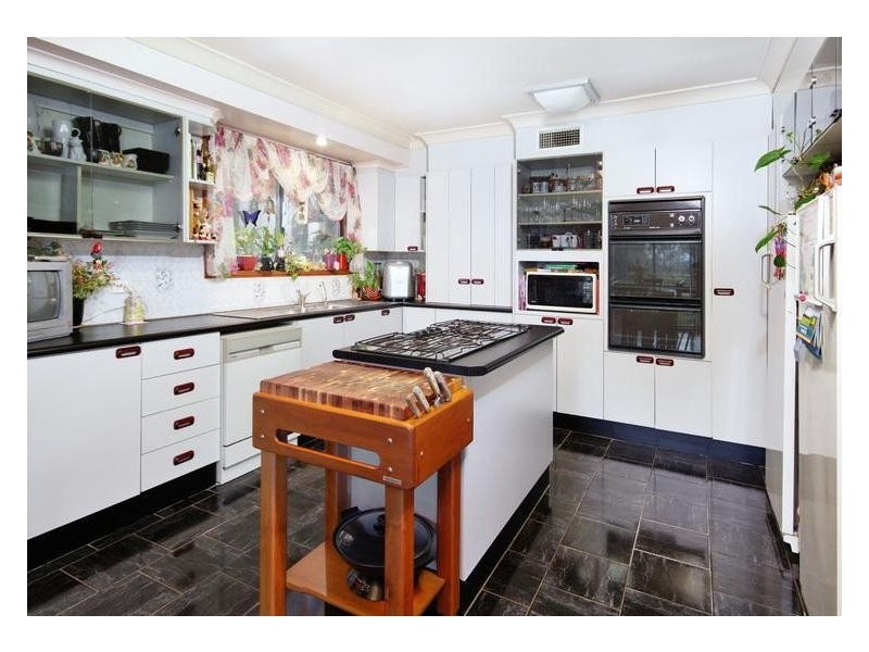 14 Columba Pl, Erskine Park NSW 2759