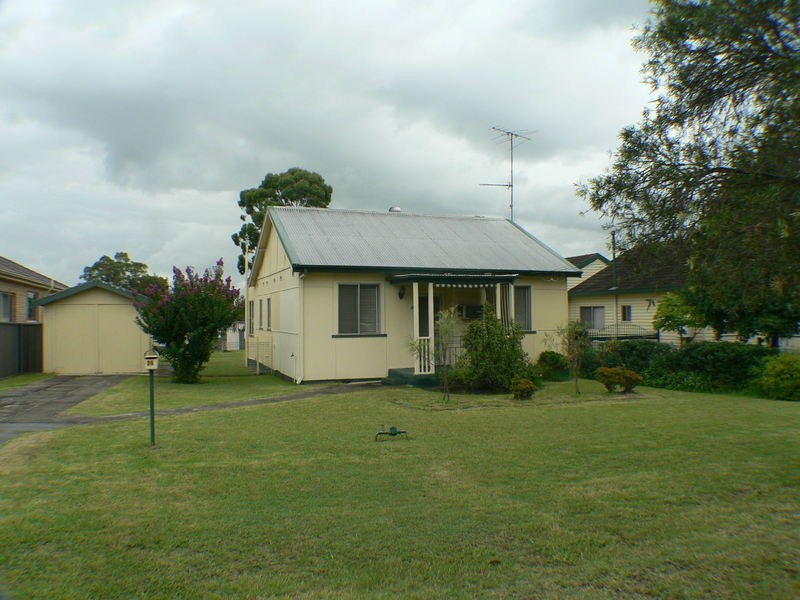 26 Mitchell St, St Marys NSW 2760