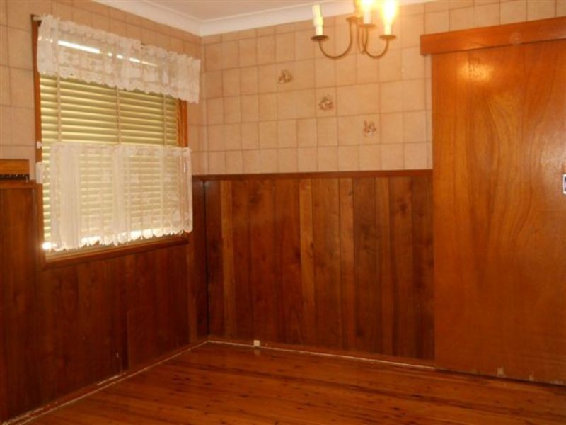 2 Ash St, North St Marys NSW 2760