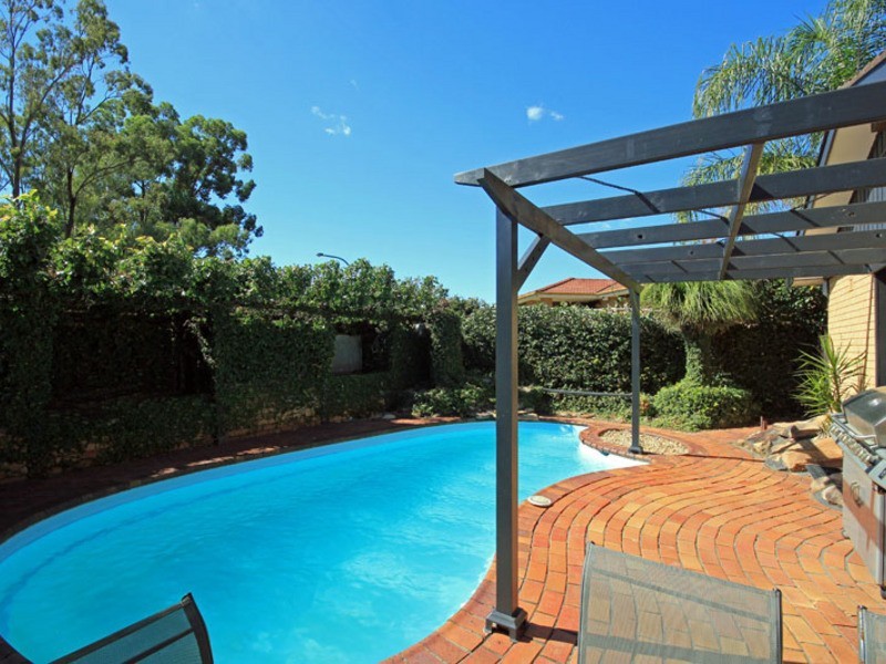 6 Bunce Pl, Werrington County NSW 2747
