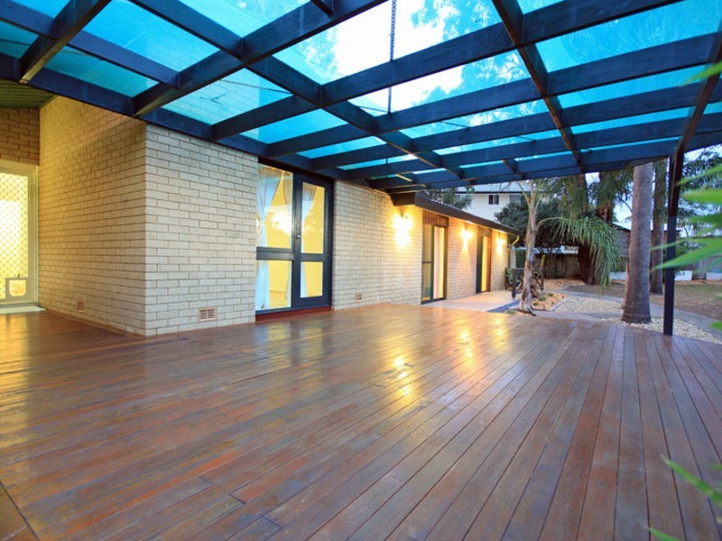 6 Bunce Pl, Werrington County NSW 2747