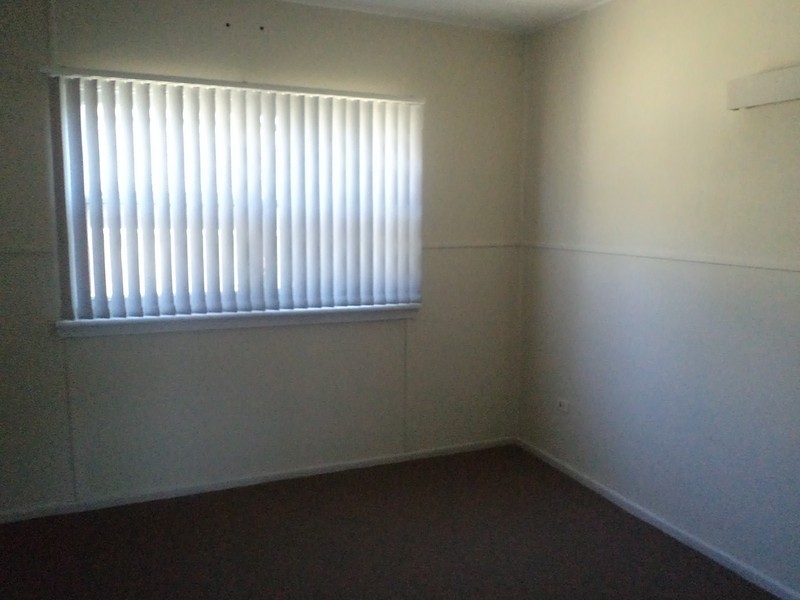 10  Brisbane St, Oxley Park NSW 2760