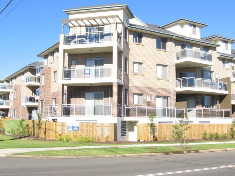 28/14-20  Parkes Ave, Werrington NSW 2747