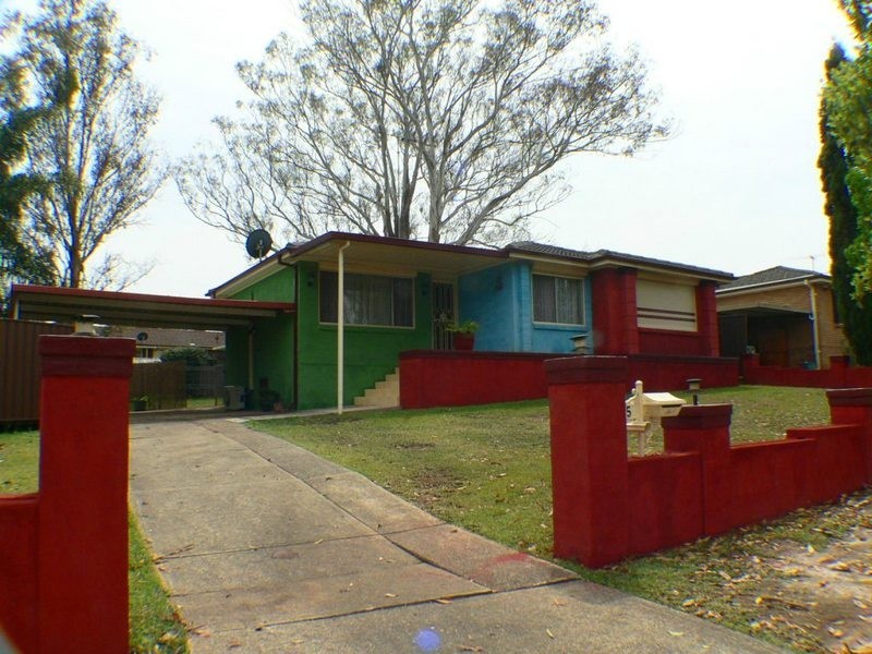 15 Glennie St, Colyton NSW 2760