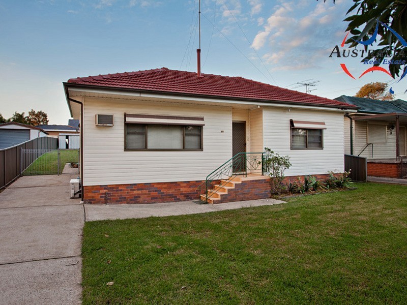 221 Carpenter St, St Marys NSW 2760