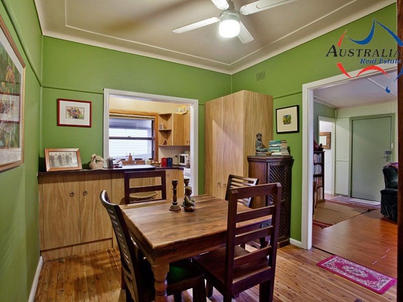 221 Carpenter St, St Marys NSW 2760