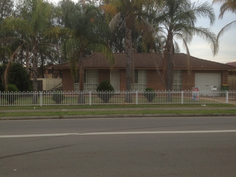 21 Sunflower Dr, Claremont Meadows NSW 2747