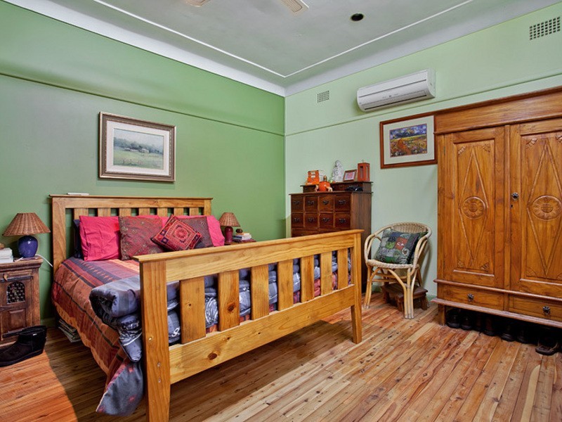 221 Carpenter St, St Marys NSW 2760