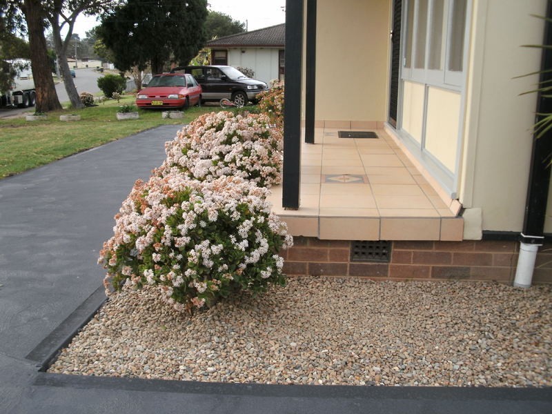 6 Murdoch st, Blackett NSW 2770