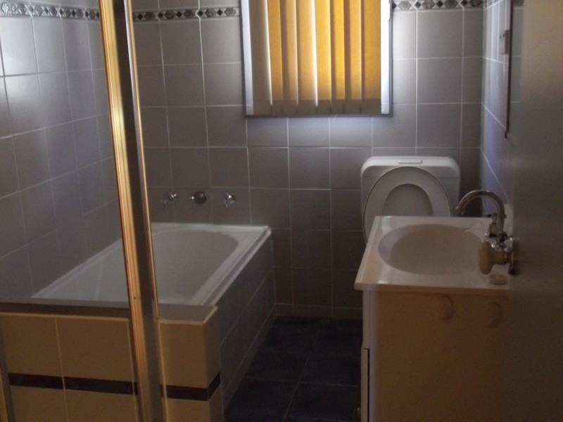 6 Murdoch st, Blackett NSW 2770