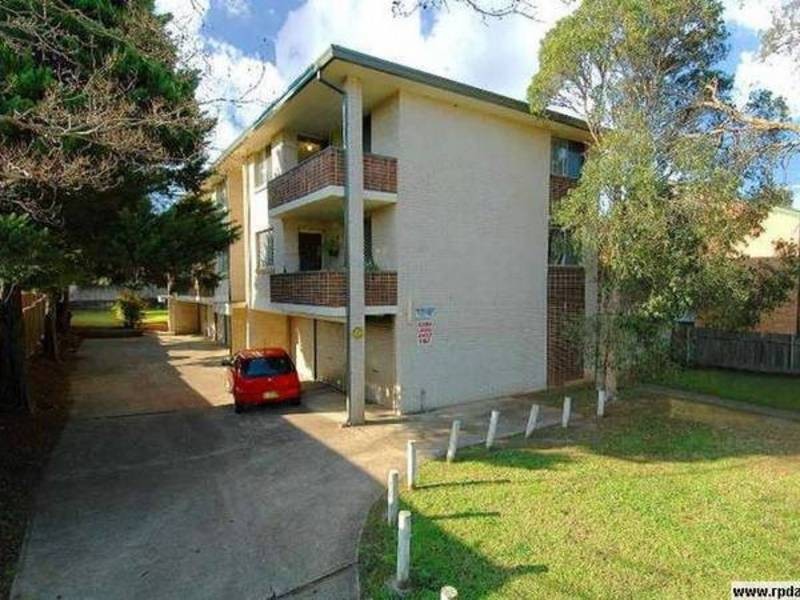 8/29 Santley Cres, Kingswood NSW 2747
