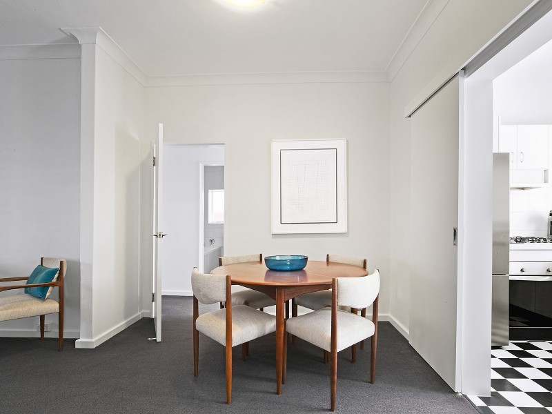 2/9 Guilfoyle Avenue, Double Bay NSW 2028