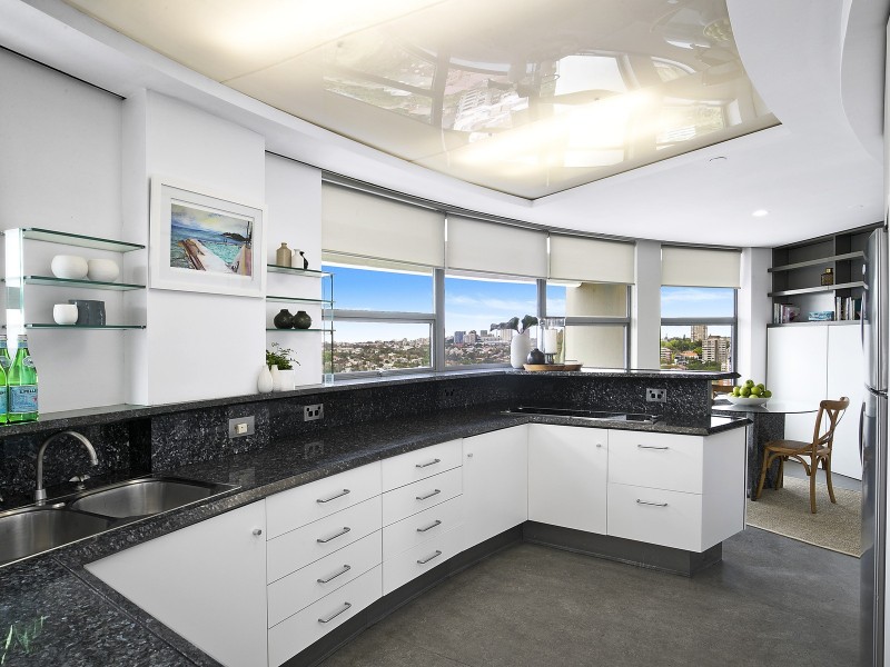 18/75-79 Darling Point Road, Darling Point NSW 2027