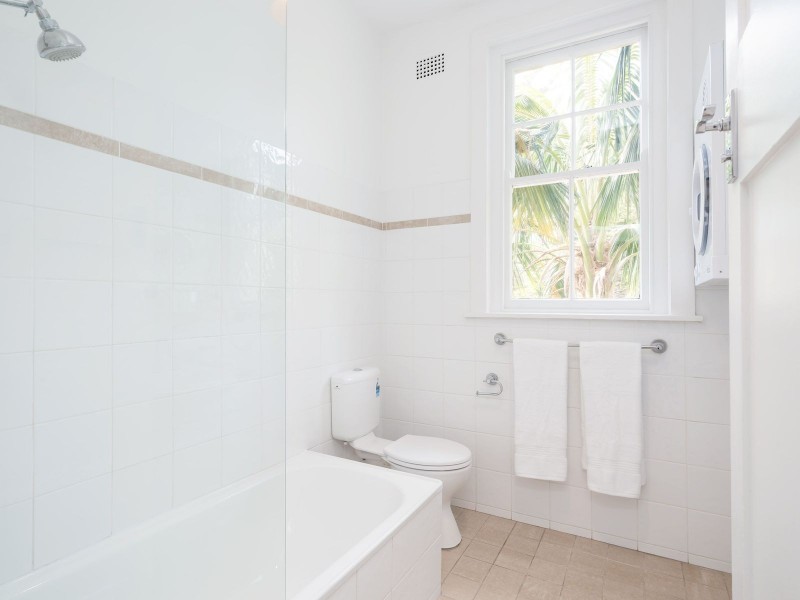 2/15 Wallaroy Road, Woollahra NSW 2025